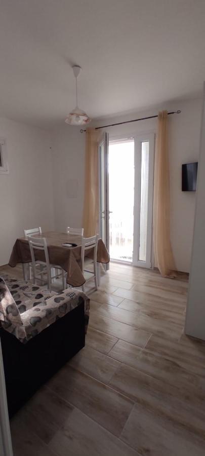 Zona Maldive Del Salento, Vistamare2, Sabbia 10'A Piedi, Bbq, 2 Bagni, 2 Clima, Posto Auto Esclusivo Apartment ตอร์เรปาลี ภายนอก รูปภาพ