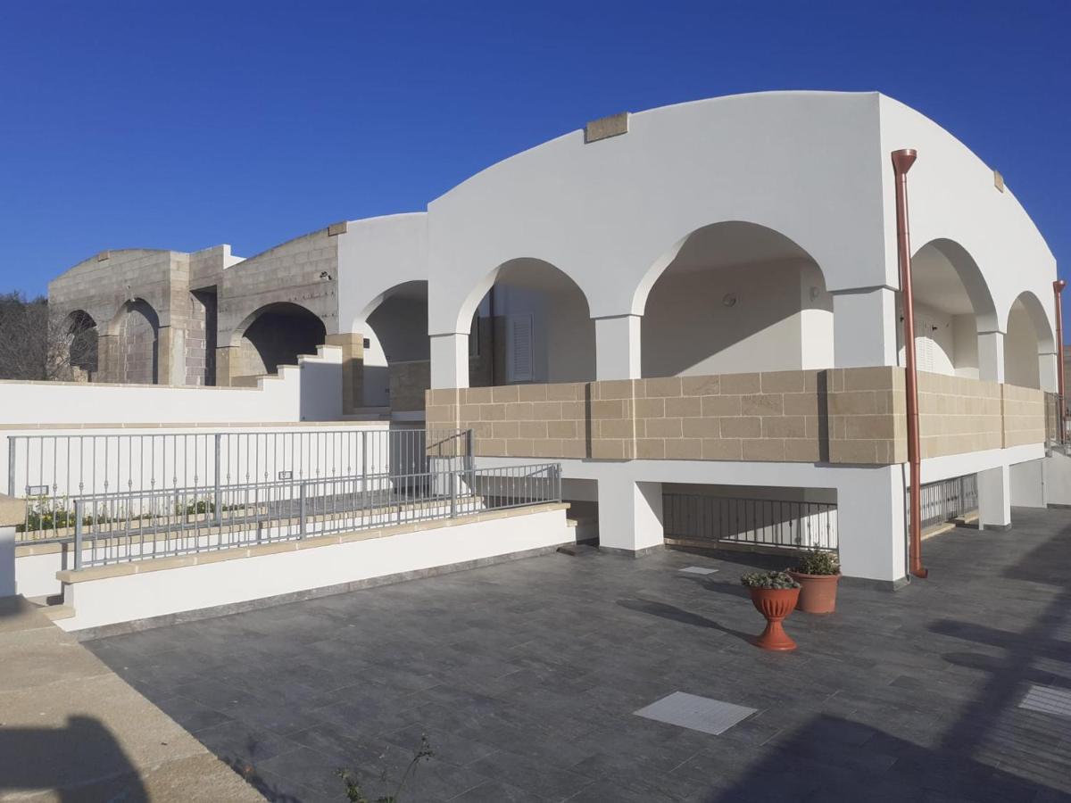 Zona Maldive Del Salento, Vistamare2, Sabbia 10'A Piedi, Bbq, 2 Bagni, 2 Clima, Posto Auto Esclusivo Apartment ตอร์เรปาลี ภายนอก รูปภาพ