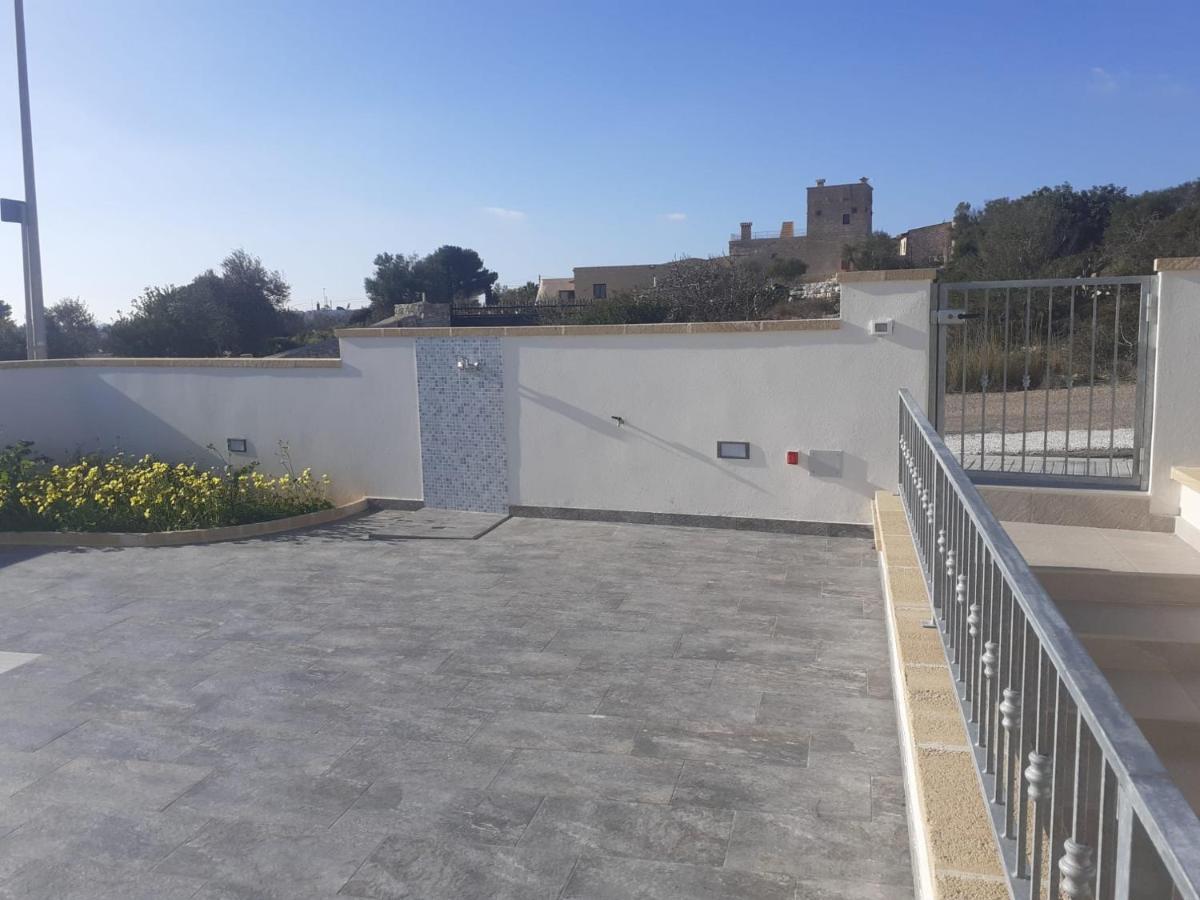 Zona Maldive Del Salento, Vistamare2, Sabbia 10'A Piedi, Bbq, 2 Bagni, 2 Clima, Posto Auto Esclusivo Apartment ตอร์เรปาลี ภายนอก รูปภาพ